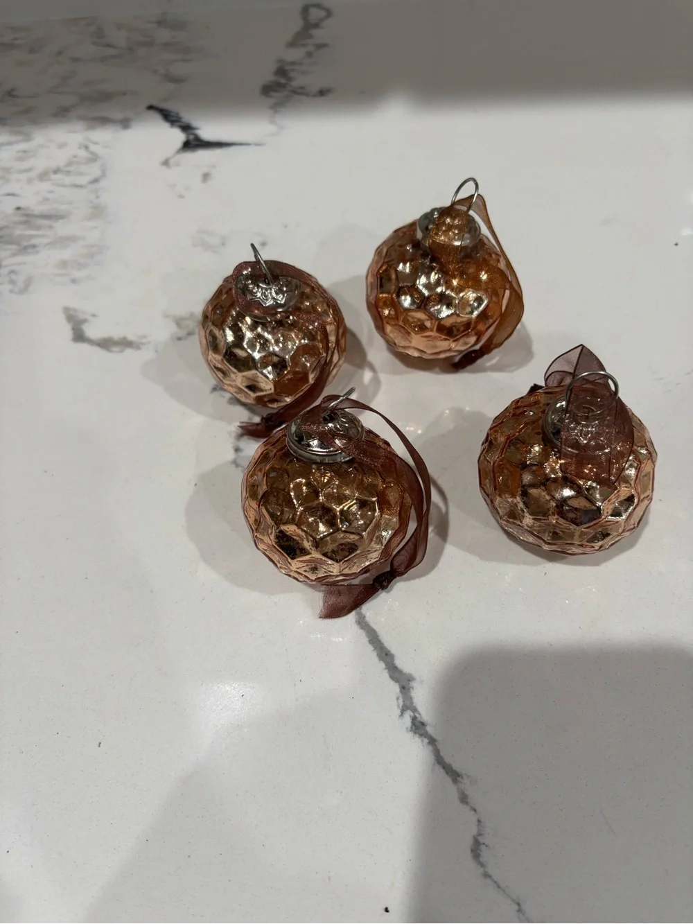 N/A round textured